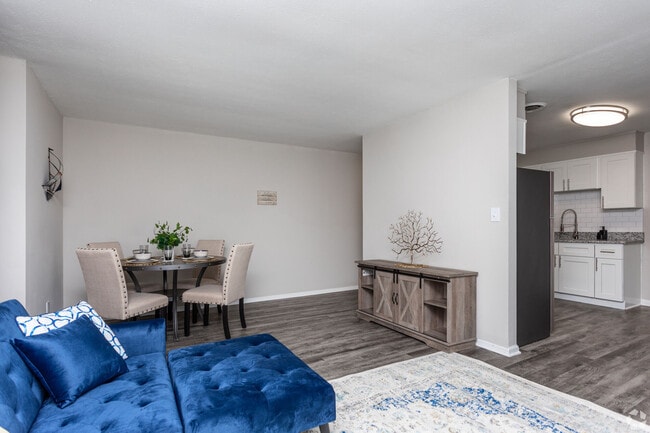 Photo - Greens at Windy Hill