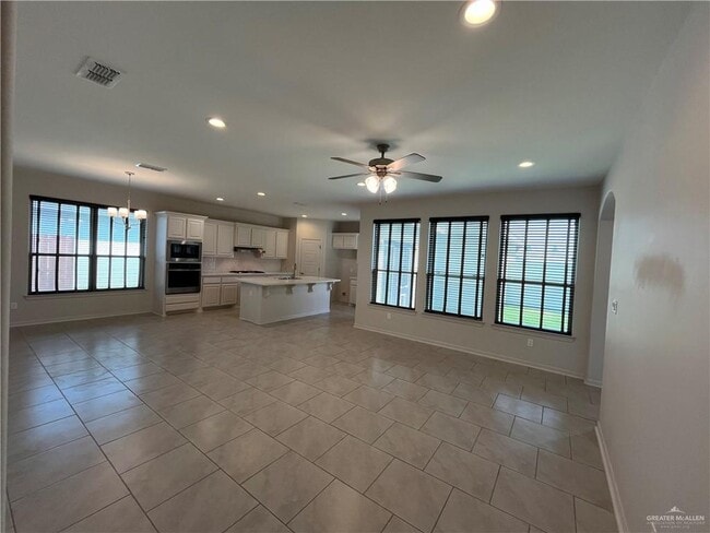 Photo - 20 Oriole Dr