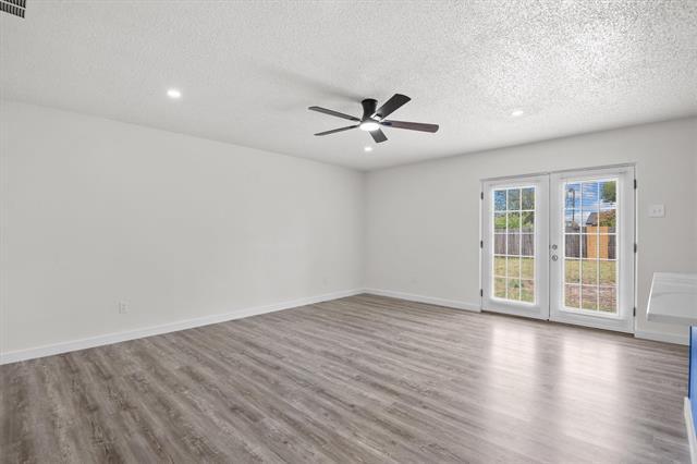 Photo - 4715 Needle Leaf Ln