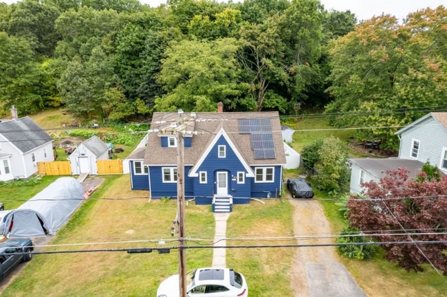 Photo - 29 1/2 Mountain St