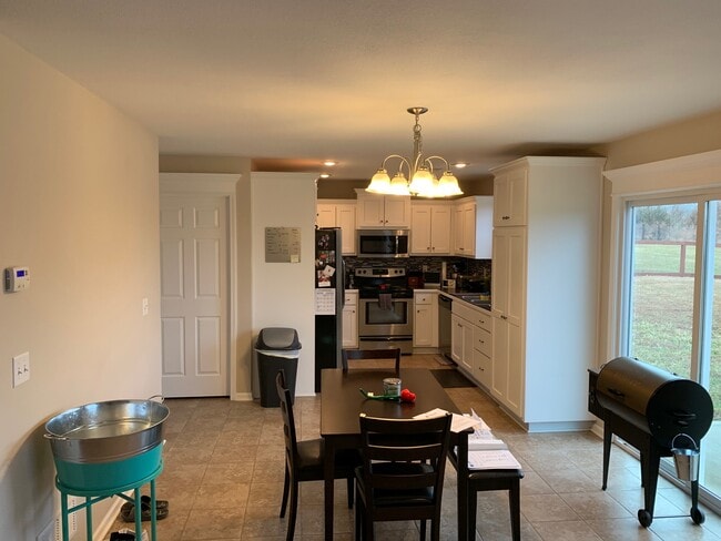 Photo - 145 SE 215 Rd