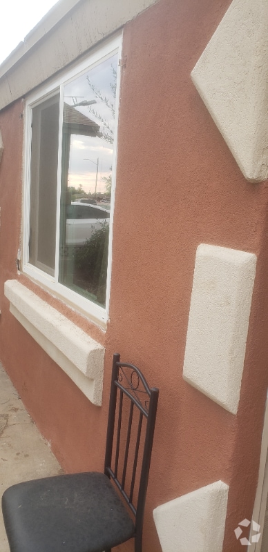 Building Photo - 3920 W Wilshire Dr Rental