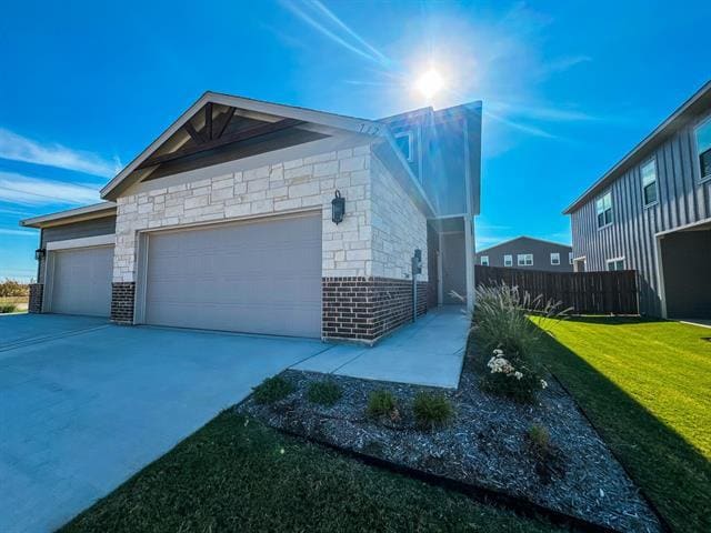 Photo - 732 Blackland dr