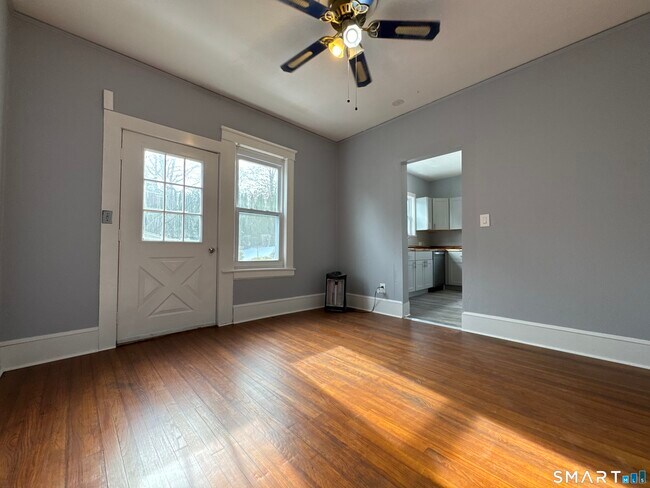 Photo - 44 Sinawoy Rd