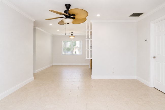911 Burch Dr