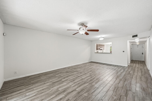 Photo - 2039 Coral Ridge Dr Unit S304