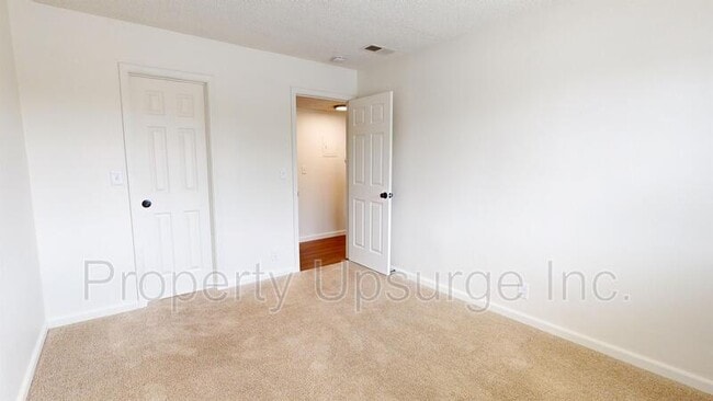 Photo - 1013 Echo Rd
