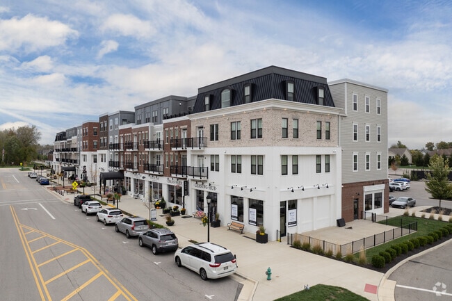 Building Photo - Evans Farm