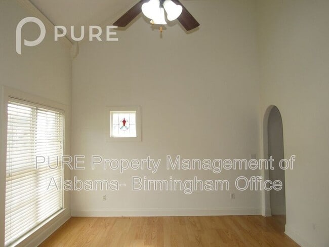 Photo - 182 Little John Cir