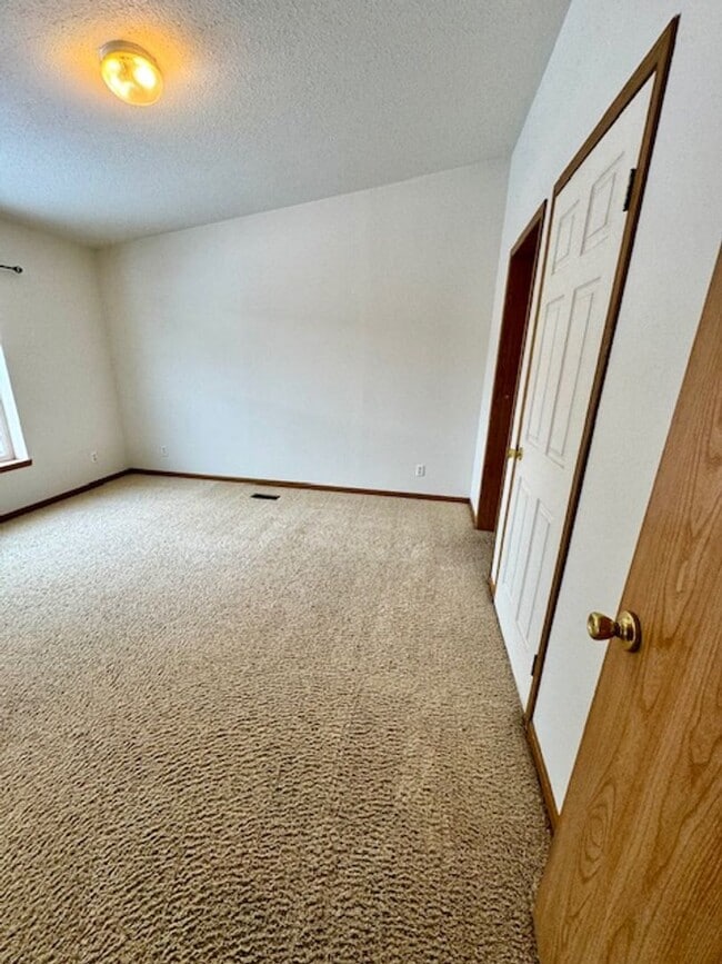 Photo - 3 Bedroom 2 Bathroom Modular