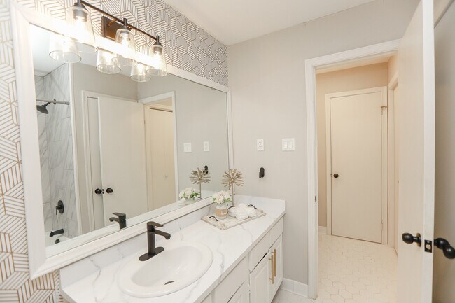 Photo - 3 Springmeadow Ct