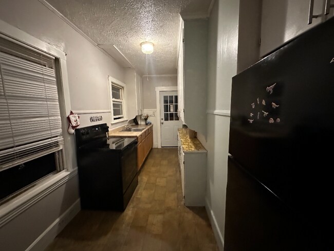 Photo - 8 Prescott St Unit 3