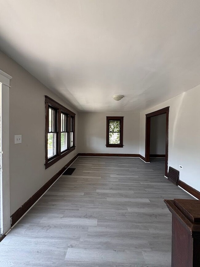 Photo - Three bedroom one bathroom home for rent