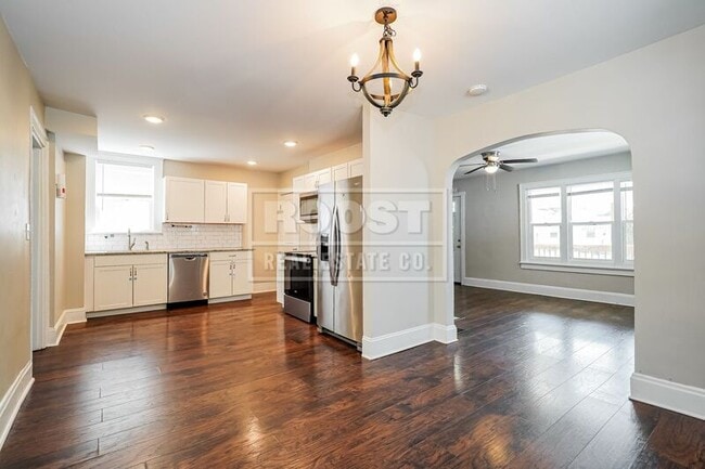 Photo - 1260 S Champion Ave