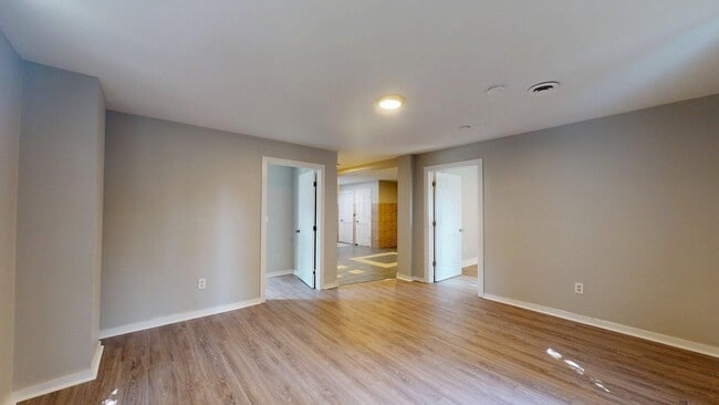 Photo - 7023 Clark Ave Unidad Rear Lower