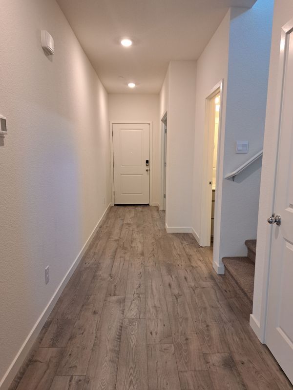 Photo - 667 Jefferson St