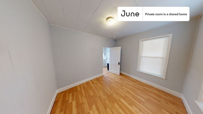 Photo - Room in Shared 3 bed/1 bath home Unit C