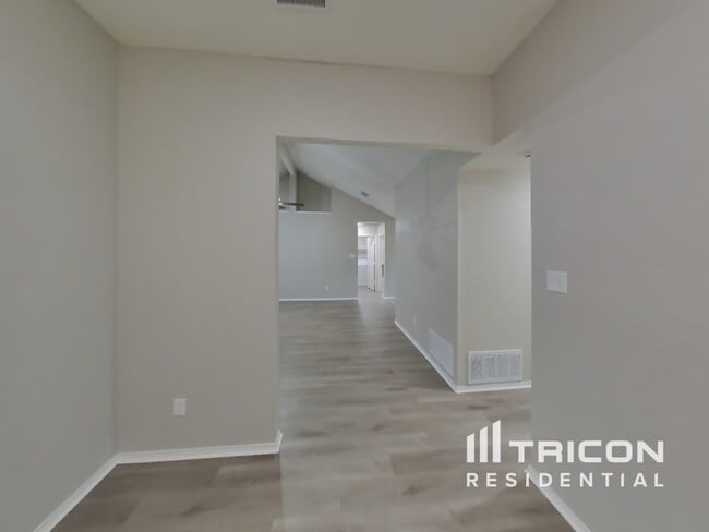 Photo - 1624 Bent Brook Dr