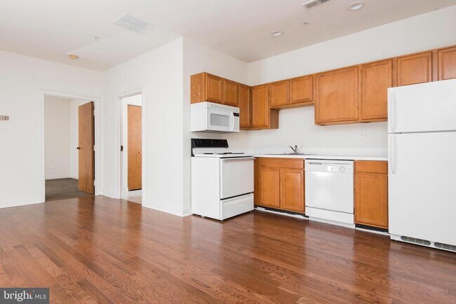 Photo - 1411 Walnut St Unidad 603