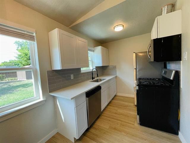 Photo - 1605 Hawthorne Ln