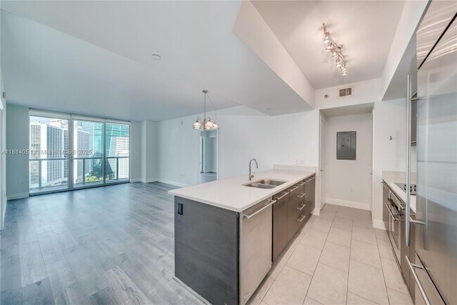 Photo - 55 SE 6th St Condo Unit 1703