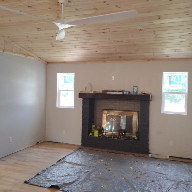 Photo - 3006 E Gasconade St