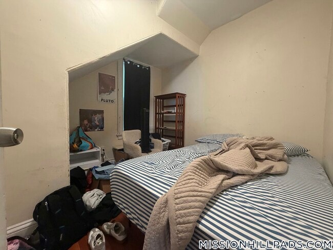 41 Parker Hill Ave Unit 1