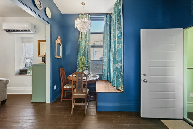 Rincón para desayunar - 217 N Sibley Ave Unidad 2