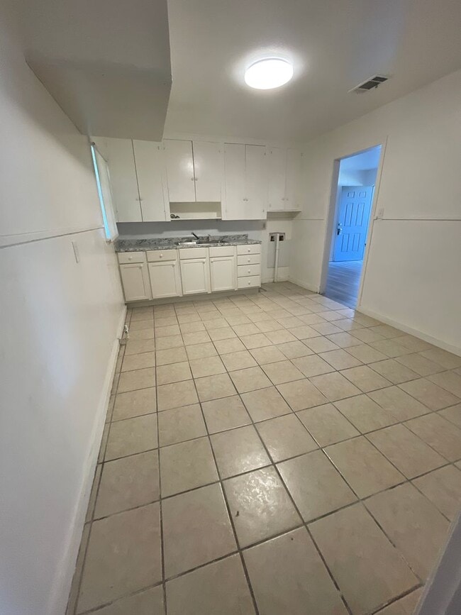 Photo - Spacious Sunset Acres Home