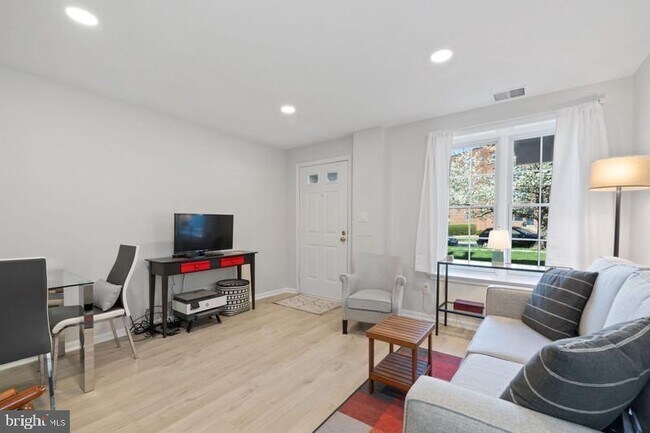 Photo - 6722 Offutt Ln Unit N/A