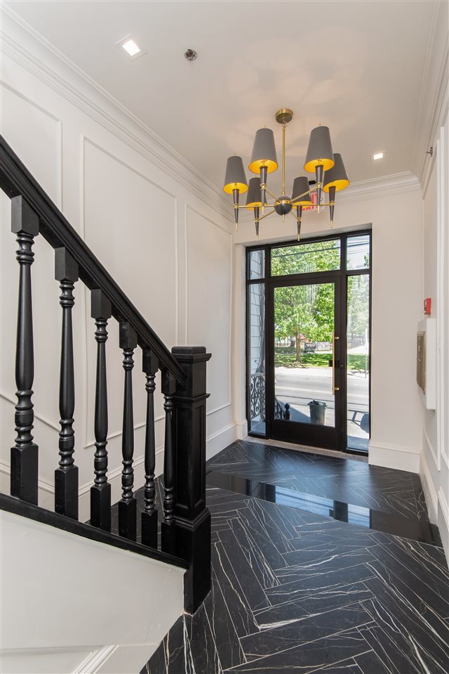 Photo - 487 Palisade Ave