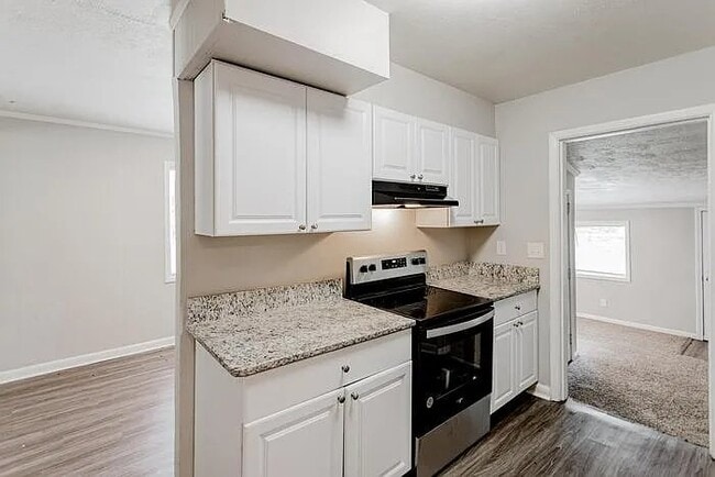 Photo - 806 Wright Dr