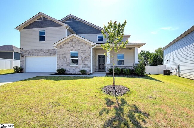 Building Photo - 542 Silverado Ave