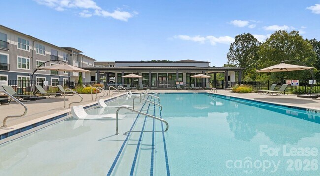 Photo - 2546 Perimeter Pointe Pkwy Unidad 1G