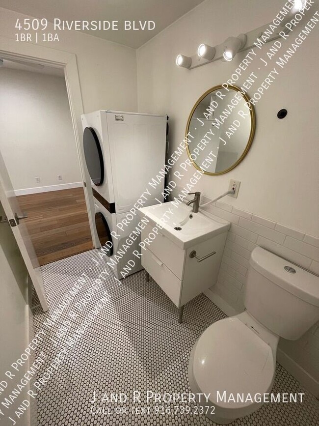 Photo - 4509 Riverside Blvd