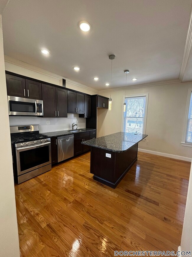 Photo - 9 Nottingham St Unit 1