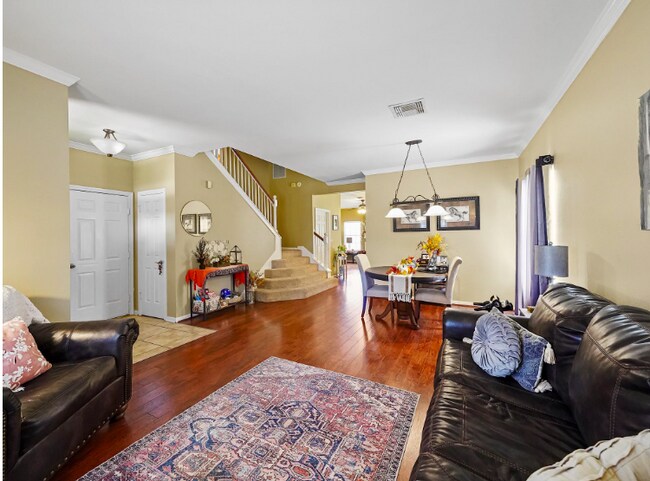 Photo - Welcome to Bay Glen!