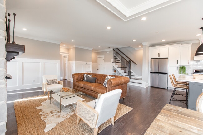 Photo - 1044 S Westyn Loop