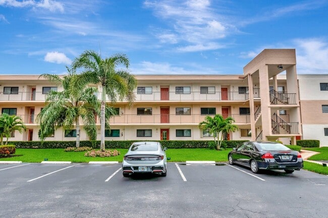 Building Photo - 15075 Witney Rd Unit 212 Rental