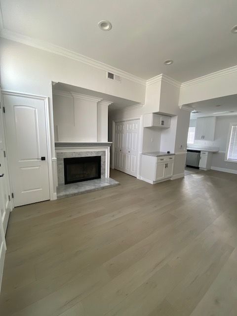 Photo - 12411 Osborne St