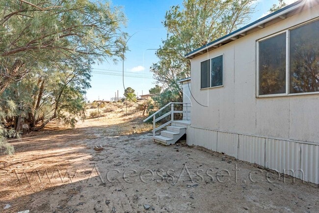 Photo - Affordable 2 Bedroom with Yard Space & Functional Layout Unit MANU