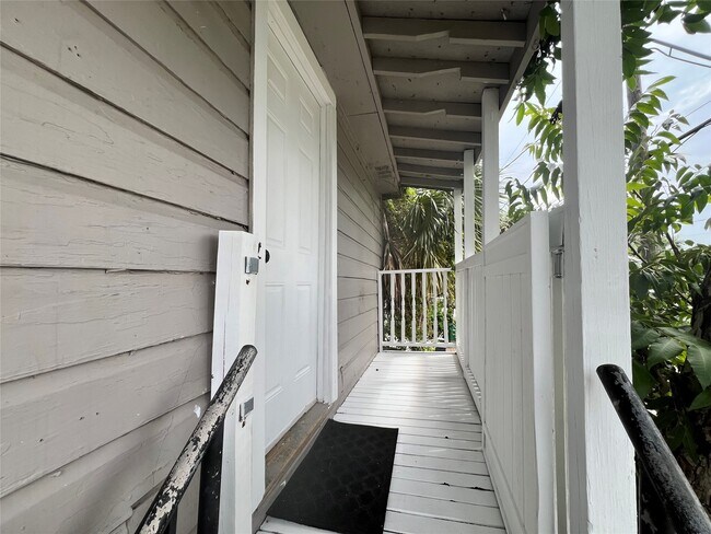 Photo - 1514 W 14th St