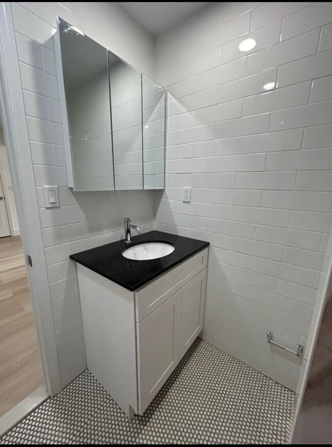 175 Prospect St Unidad 175-R