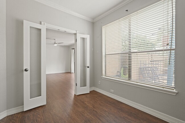 Building Photo - 5200 Weslayan St Unit 101 Rental
