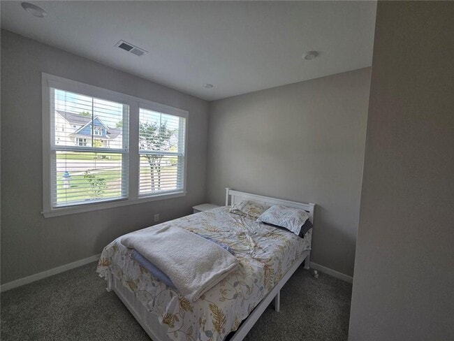 Photo - 121 Linden Ct
