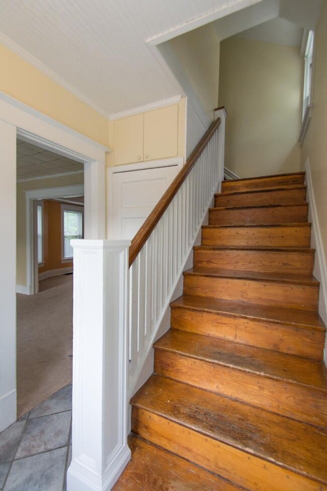 Photo - 526 S Woodlawn Ave Unit #1