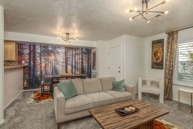 Photo - 574 Hydra Pl Unit SI ID1542951P