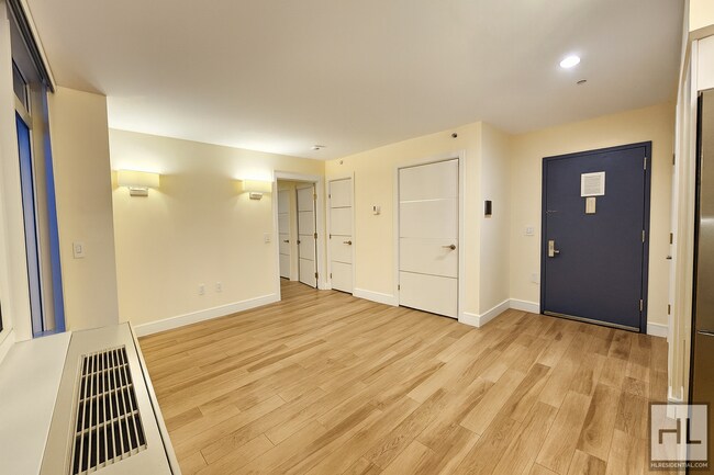 Photo - Northern Boulevard Unit 7A