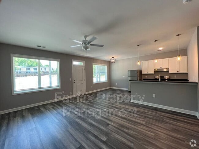 Building Photo - 518 Boone St Unit Apt. 104