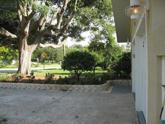 Photo - 45 S Shell Rd